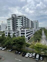 UB. One (D14), Factory #626350361